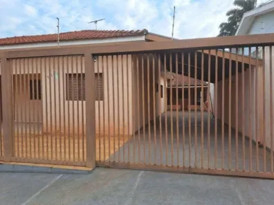Casa com 3 Quartos à venda, 275m² no Vila Cristina, São José do Rio Preto