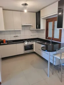 Casa com 2 Quartos para alugar, 80m² no Hípica, Porto Alegre