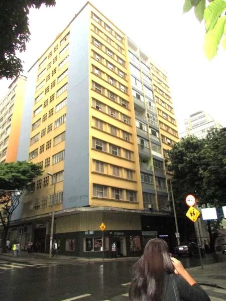 Apartamento com 3 quartos — Centro, Belo Horizonte