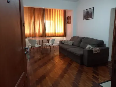 Apartamento com 2 Quartos para alugar, 80m² no Copacabana, Rio de Janeiro