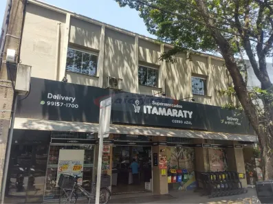 Sala Comercial com 8 Quartos para alugar, 180m² no Zona 02, Maringá