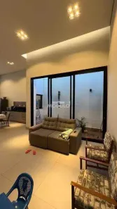 Casa com 4 Quartos à venda, 170m² no Novo Mundo, Uberlândia