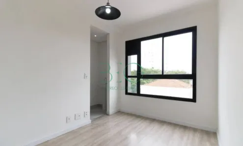 Apartamento com 2 Quartos à venda, 33m² no Vila Moinho Velho, São Paulo