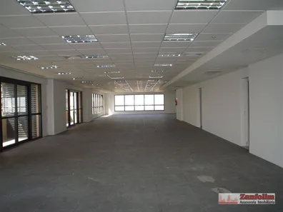 Sala Comercial para alugar, 339m² no Alphaville Industrial, Barueri