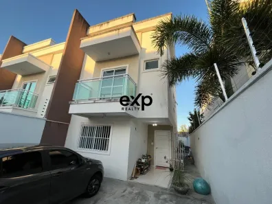 Casa com 4 Quartos à venda, 129m² no Centro, Eusébio