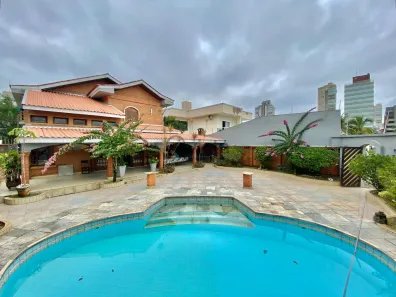 Casa com 6 Quartos à venda, 390m² no Enseada, Guarujá
