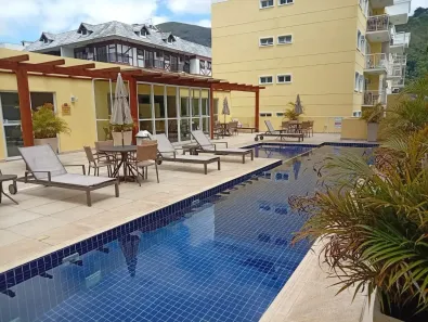 Apartamento com 2 Quartos à venda, 71m² no Itaipava, Petrópolis