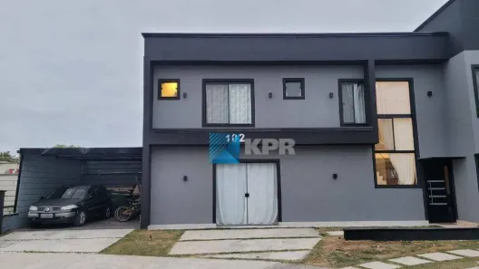 Casa de Condomínio com 3 Quartos à venda, 230m² no Jardim Jacinto, Jacareí