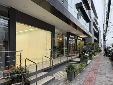 Sala Comercial para alugar, 115m² no Centro, Itajaí