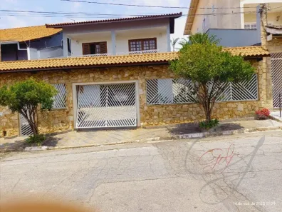 Casa com 3 Quartos à venda, 240m² no City Bussocaba, Osasco