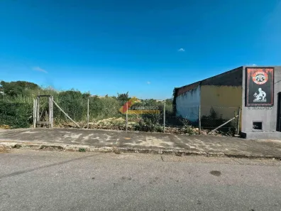 Lote/Terreno à venda, 324m² no Santa Lúcia, Divinópolis