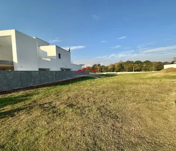 Lote/Terreno à venda, 697m² no Jardim das Samambaias, Jundiaí