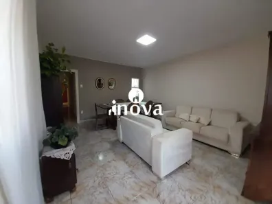Casa com 5 Quartos à venda, 222m² no Bom Retiro, Uberaba