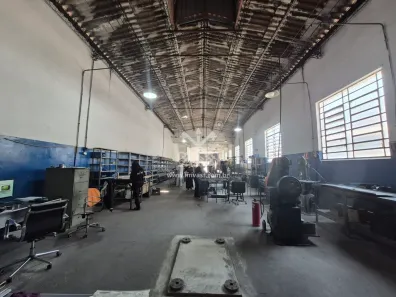 Galpão/Depósito/Armazém à venda, 420m² no Vila Carrão, São Paulo