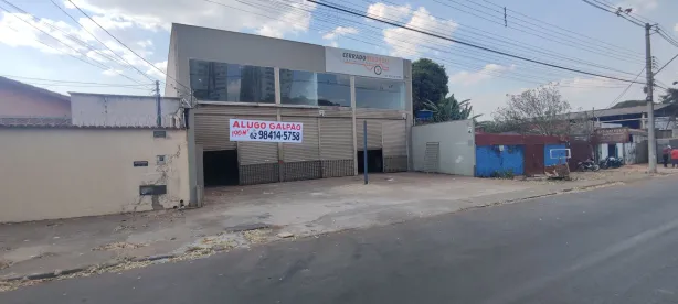 Galpão/Depósito/Armazém para alugar, 190m² no Setor Santos Dumont, Goiânia