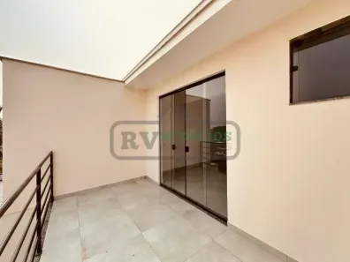 Sobrado com 2 Quartos à venda no Parque Independência III, Juiz de Fora