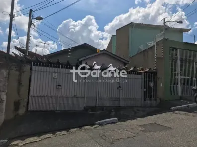Casa com 3 Quartos à venda, 180m² no Vila Santo Estéfano, São Paulo