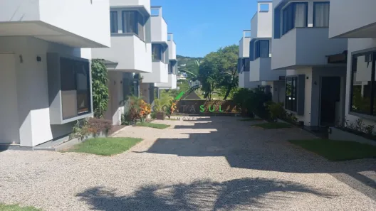 Casa com 2 Quartos à venda, 96m² no Jardim Panorâmico, Garopaba