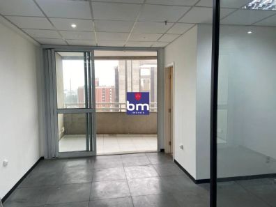 Sala Comercial para venda ou aluguel, 45m² no Chácara Santo Antônio (Zona Sul), São Paulo