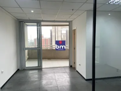 Sala Comercial para venda ou aluguel, 45m² no Chácara Santo Antônio (Zona Sul), São Paulo