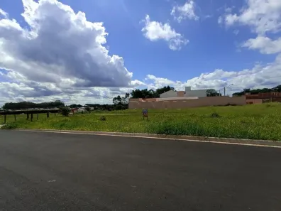 Lote/Terreno à venda, 341m² no Jardim do Bosque, São Carlos