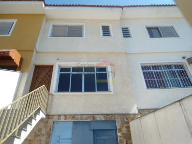 Sobrado com 2 Quartos à venda, 98m² no Vila Nivi, São Paulo