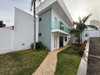 Imóvel Comercial com 10 Quartos à venda, 304m² no Lídice, Uberlândia