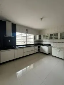 Casa de Condomínio com 5 Quartos à venda, 650m² no Riacho Fundo I, Brasília