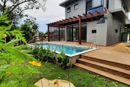 Casa com 3 Quartos à venda, 258m² no Praia das Taquaras, Balneário Camboriú