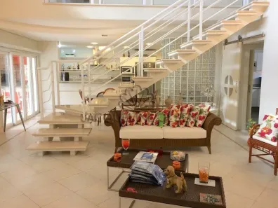 Casa de Condomínio com 5 Quartos para alugar, 362m² no Vista Linda, Bertioga