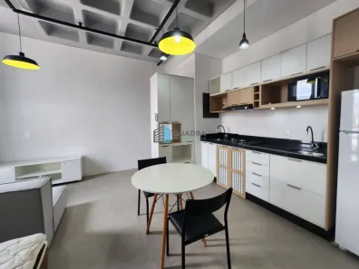 Apartamento com 1 Quarto para alugar, 34m² no Pantanal, Florianópolis