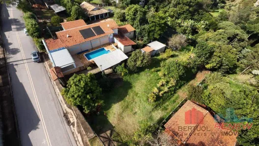 Fazenda/Sítio com 3 Quartos à venda, 381m² no Monterrey, Louveira