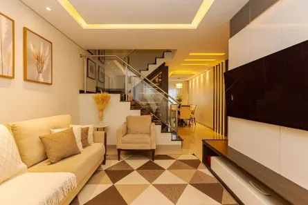 Casa com 3 Quartos à venda, 124m² no Cidade Industrial, Curitiba