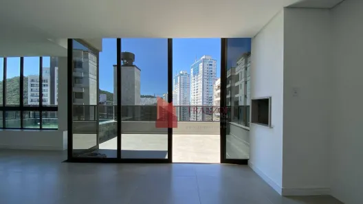 Cobertura com 3 Quartos à venda, 211m² no Fazenda, Itajaí