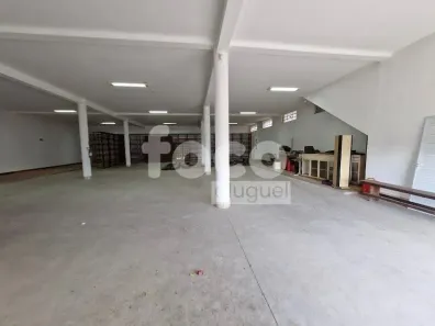 Ponto Comercial para alugar, 400m² no Brasil, Uberlândia