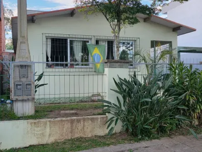 Casa com 3 Quartos à venda, 144m² no Cinqüentenário, Caxias do Sul