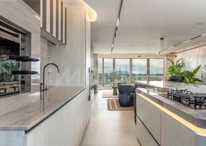 Apartamento com 3 Quartos à venda, 261m² no Centro, Balneário Camboriú