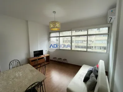 Apartamento com 2 Quartos para alugar, 68m² no Copacabana, Rio de Janeiro