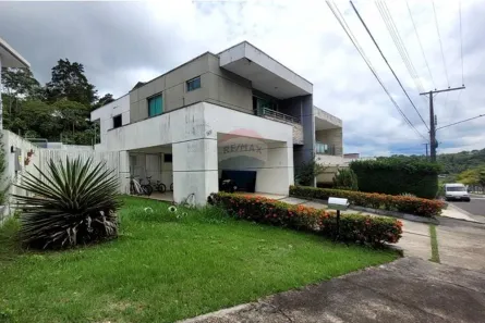 Casa com 4 Quartos à venda, 242m² no Colônia Terra Nova, Manaus