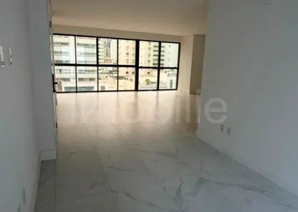 Apartamento com 4 Quartos à venda, 226m² no Pioneiros, Balneário Camboriú