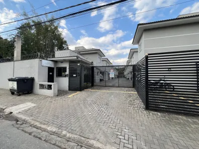 Casa de Condomínio com 2 Quartos à venda, 79m² no Chácaras Reunidas São Jorge, Sorocaba