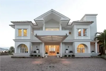 Casa de Condomínio com 5 Quartos à venda, 900m² no Cacupé, Florianópolis