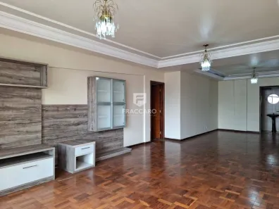 Apartamento com 3 Quartos à venda, 155m² no Centro, Ponta Grossa