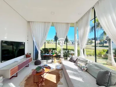 Casa de Condomínio com 3 Quartos à venda, 190m² no Ninho Verde 2, Pardinho