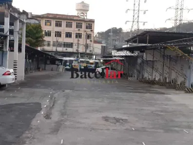 Imóvel Comercial à venda, 204m² no Cascadura, Rio de Janeiro