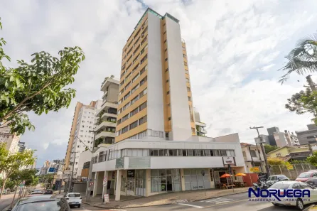 Apartamento com 1 Quarto para alugar, 77m² no Cabral, Curitiba