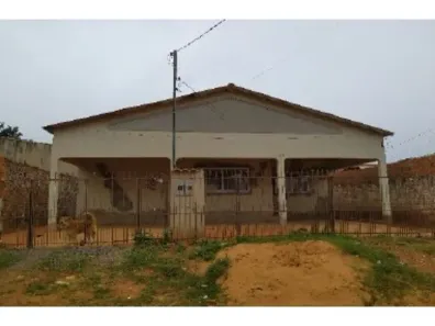 Casa com 1 Quarto à venda, 180m² no Jardim Centenário, Campo Grande