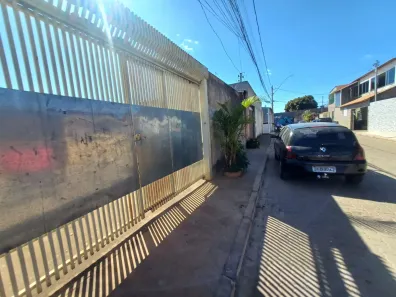 Casa com 4 Quartos à venda, 200m² no Setor Habitacional Sol Nascente, Brasília