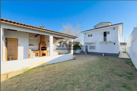 Casa com 4 Quartos à venda, 263m² no Parque Santo Antônio, Jacareí