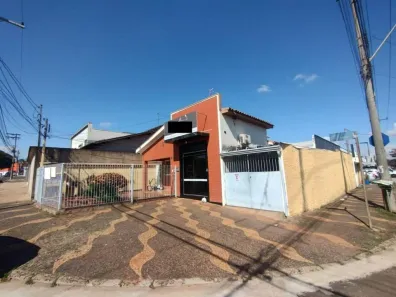 Casa com 4 Quartos à venda, 126m² no Jardim São Paulo, Americana